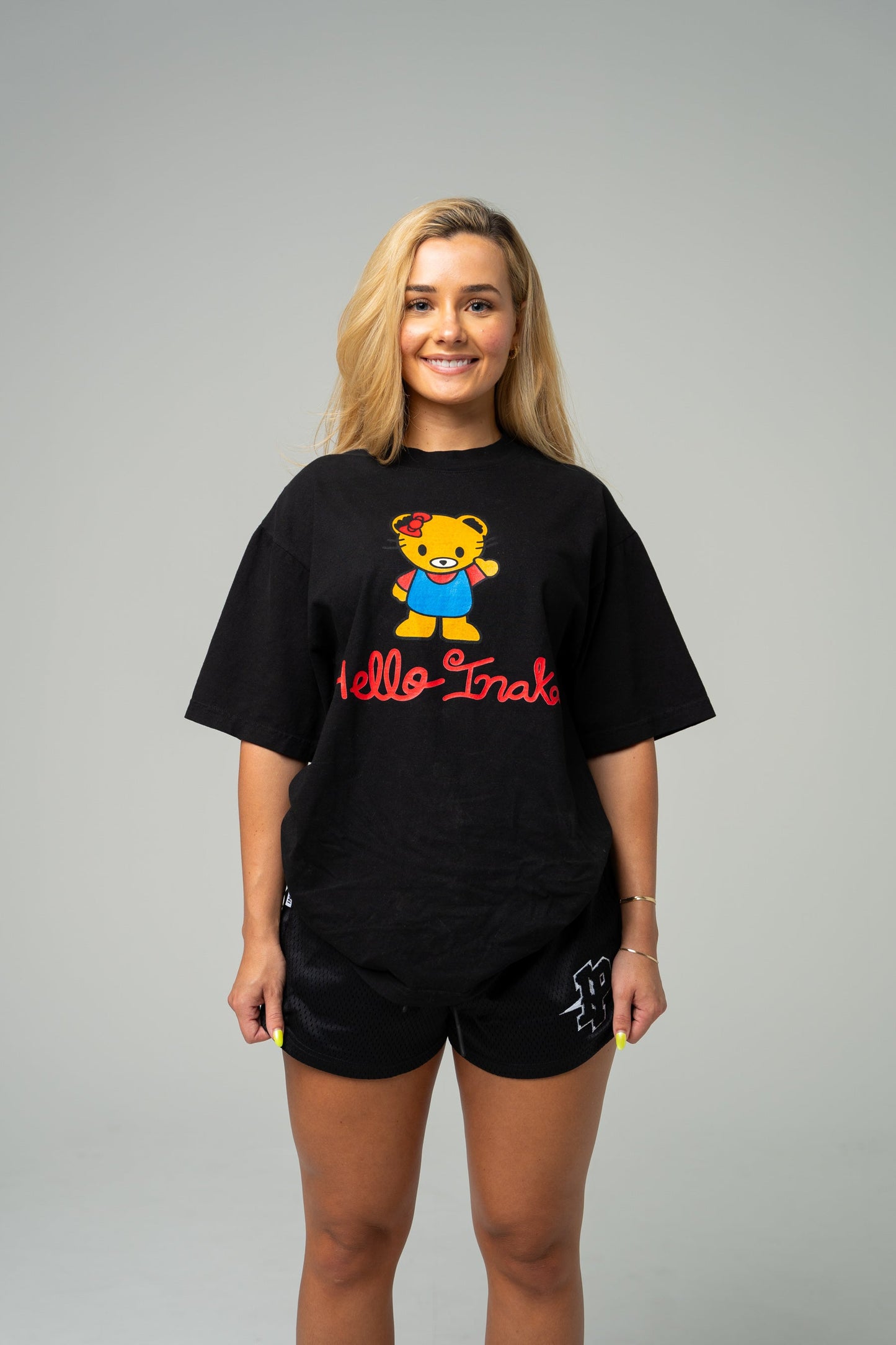 Hello INAKA Tee - Black