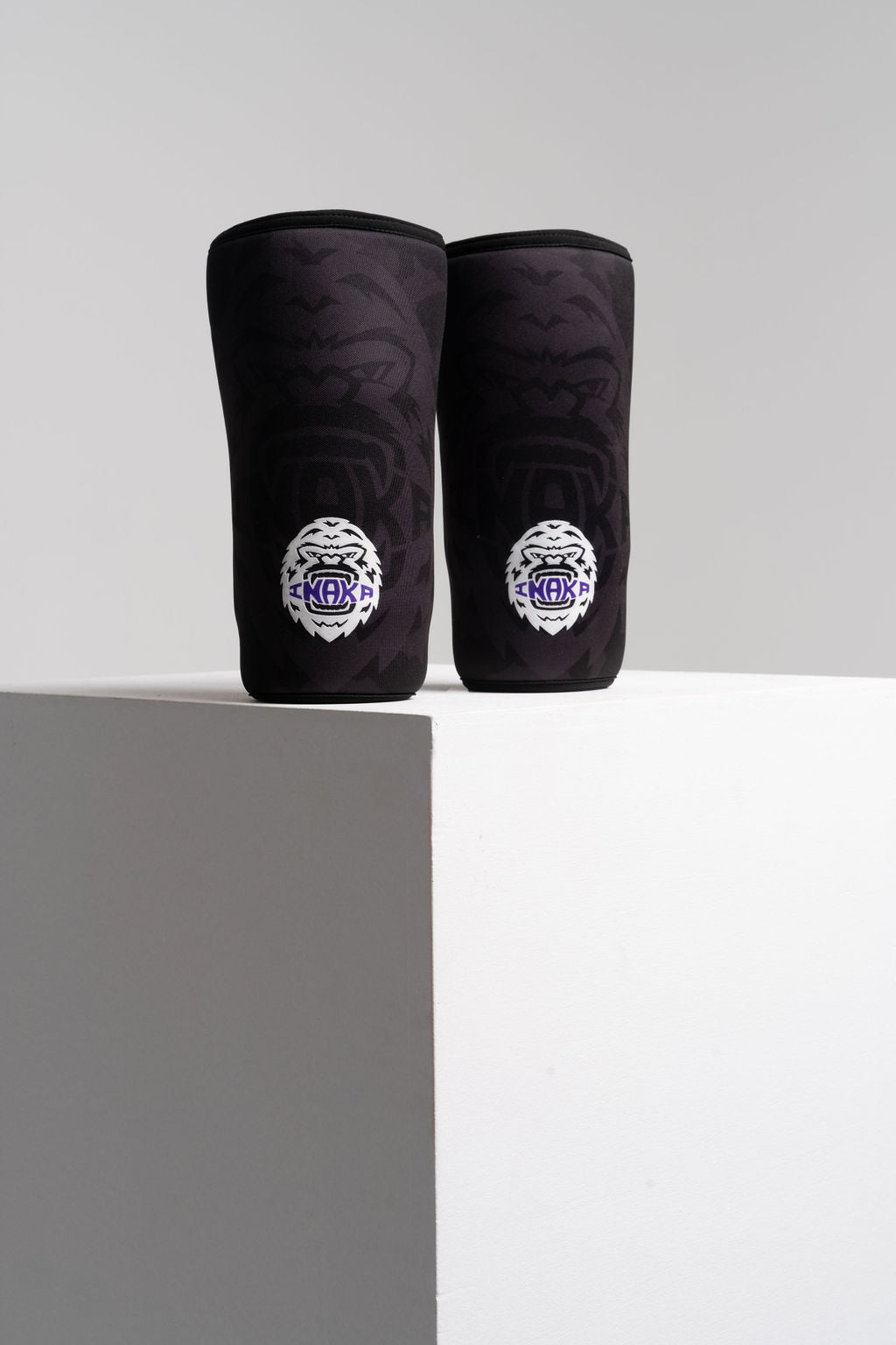 V2 Knee Sleeves - Midnight Grey