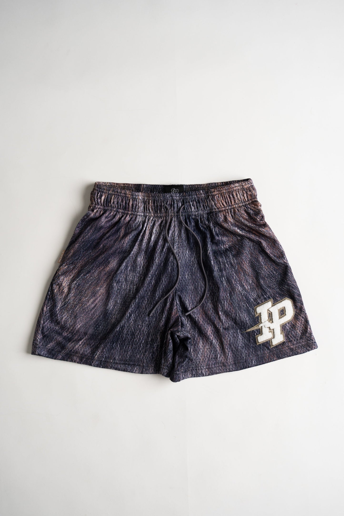Men's Graphic Mesh Short - Wolf