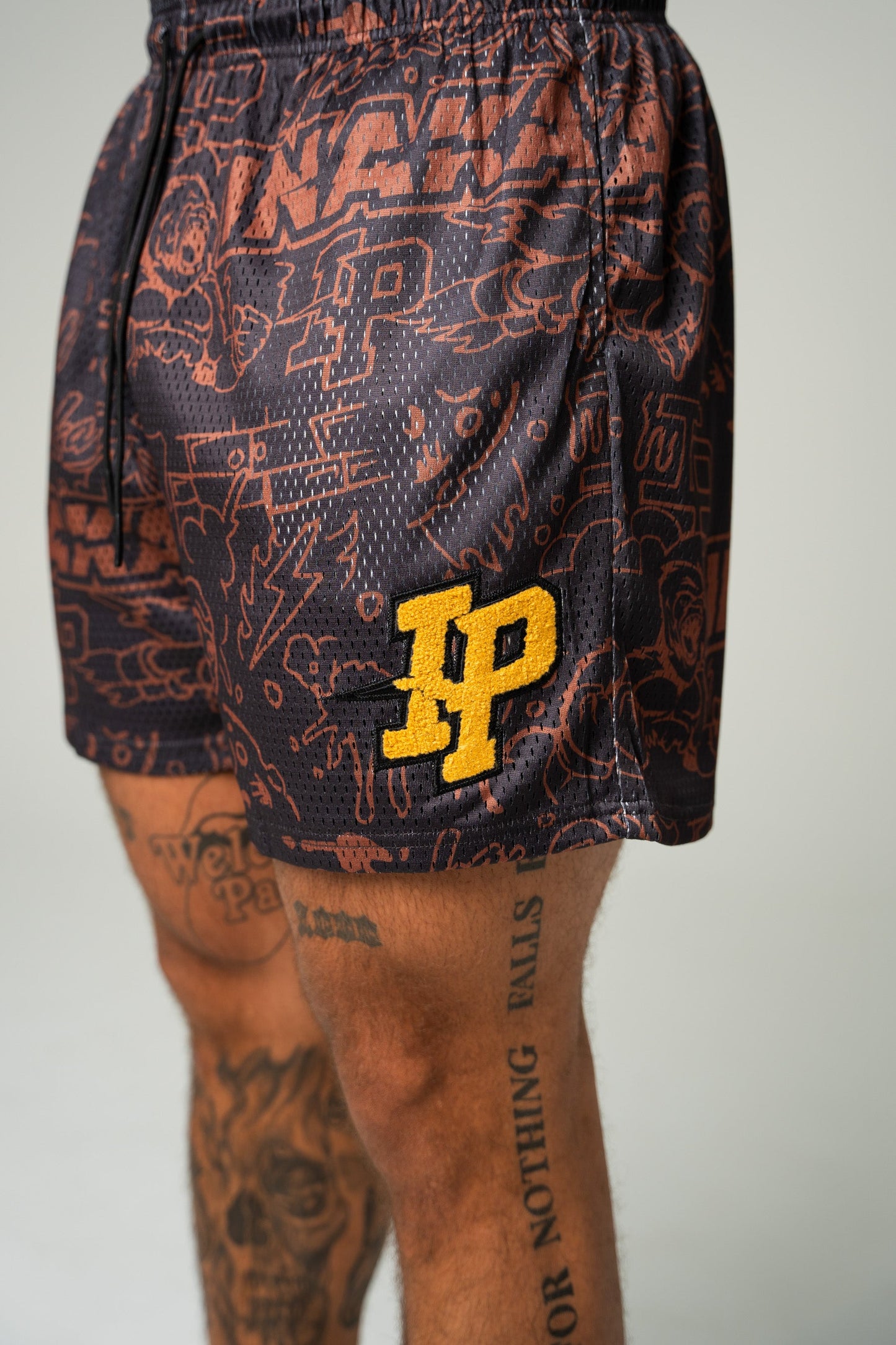 Graphic Mesh Shorts - Chocolate PB