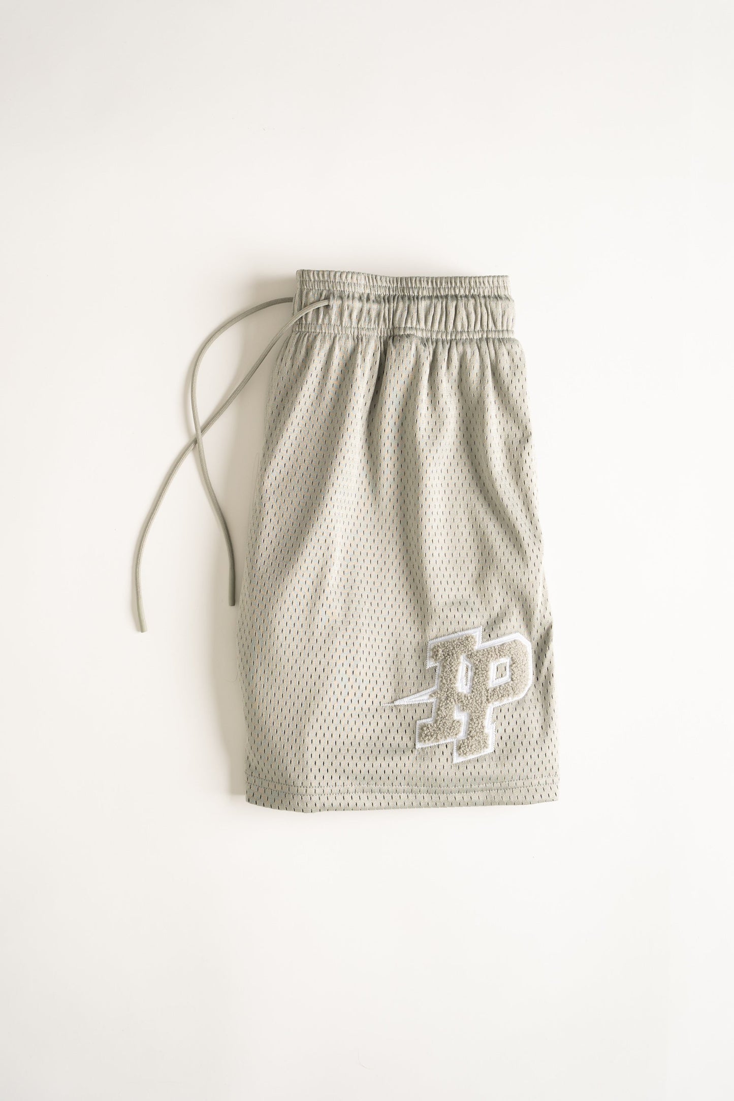 Patch Basic Shorts - Grey